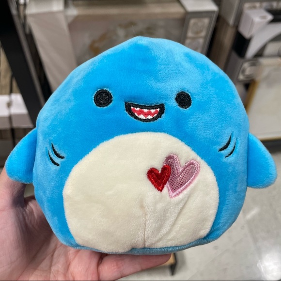 Squishmallows Toys Squishmallows Rey Valentines 5 Hearts Rare Blue